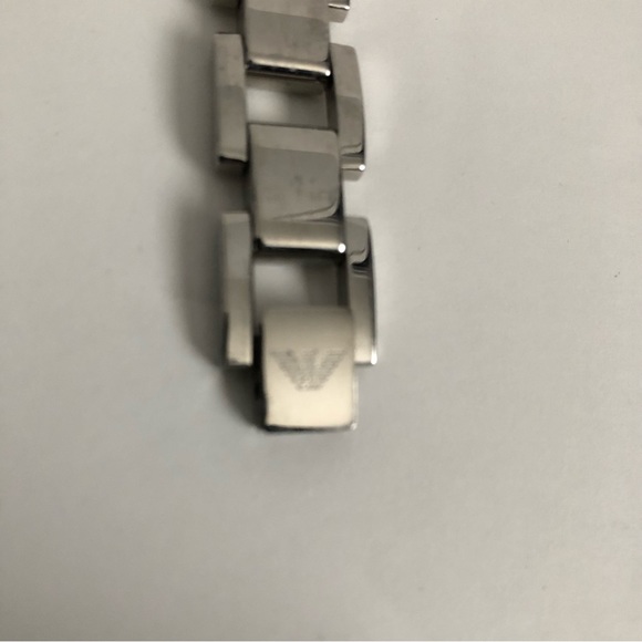 Authentic Emporio Armani Women's Watch - Picture 5 of 7